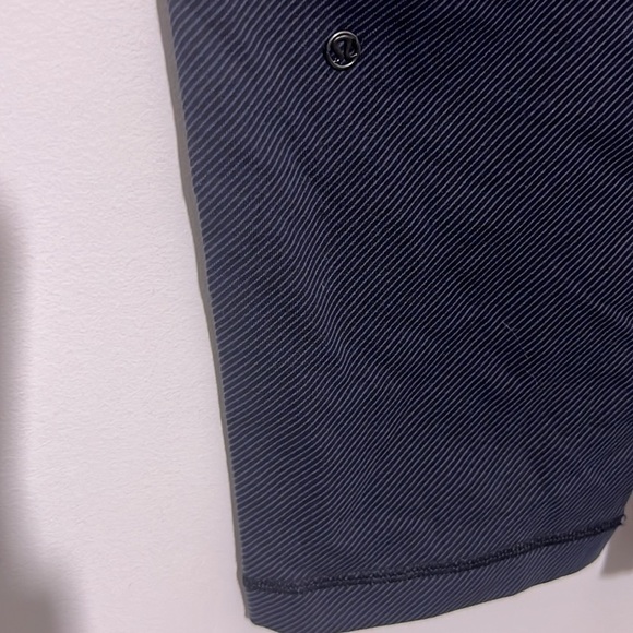 Lululemon Cropped Cargo Pants Purple 8 NWOT - Picture 13 of 15